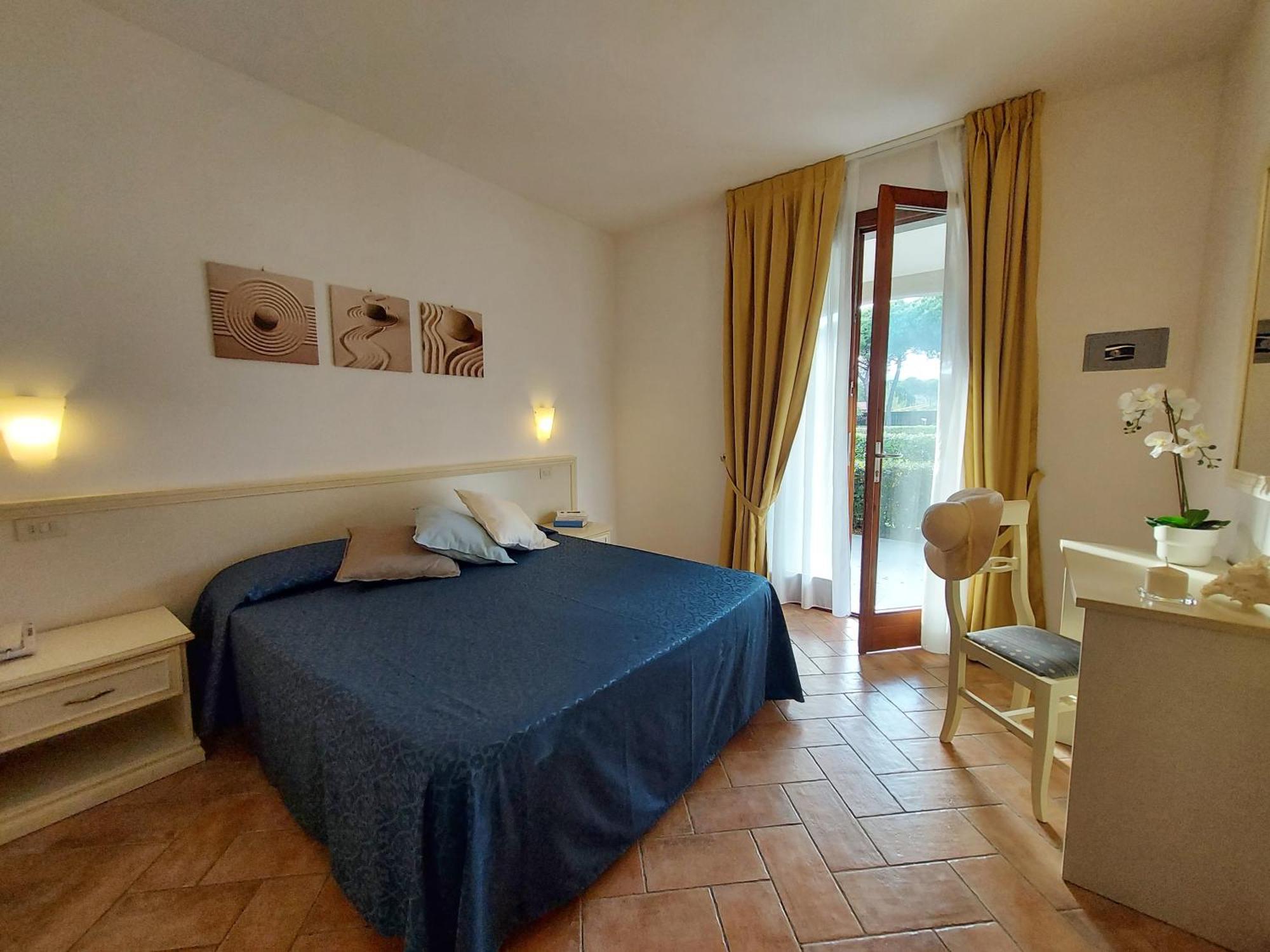 Lido Azzurro Residence Rta Capoliveri  Bilik gambar