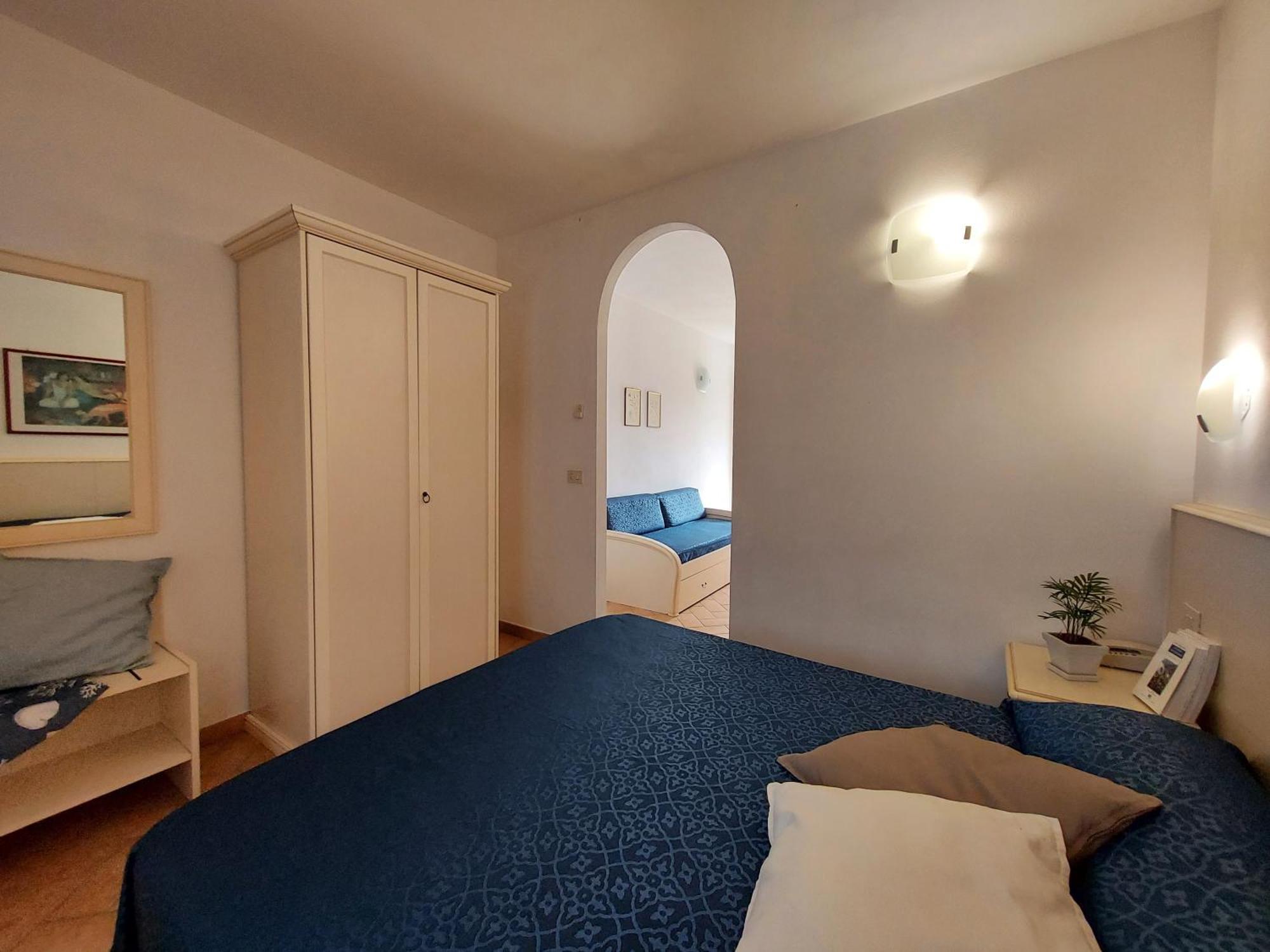 Lido Azzurro Residence Rta Capoliveri  Bilik gambar