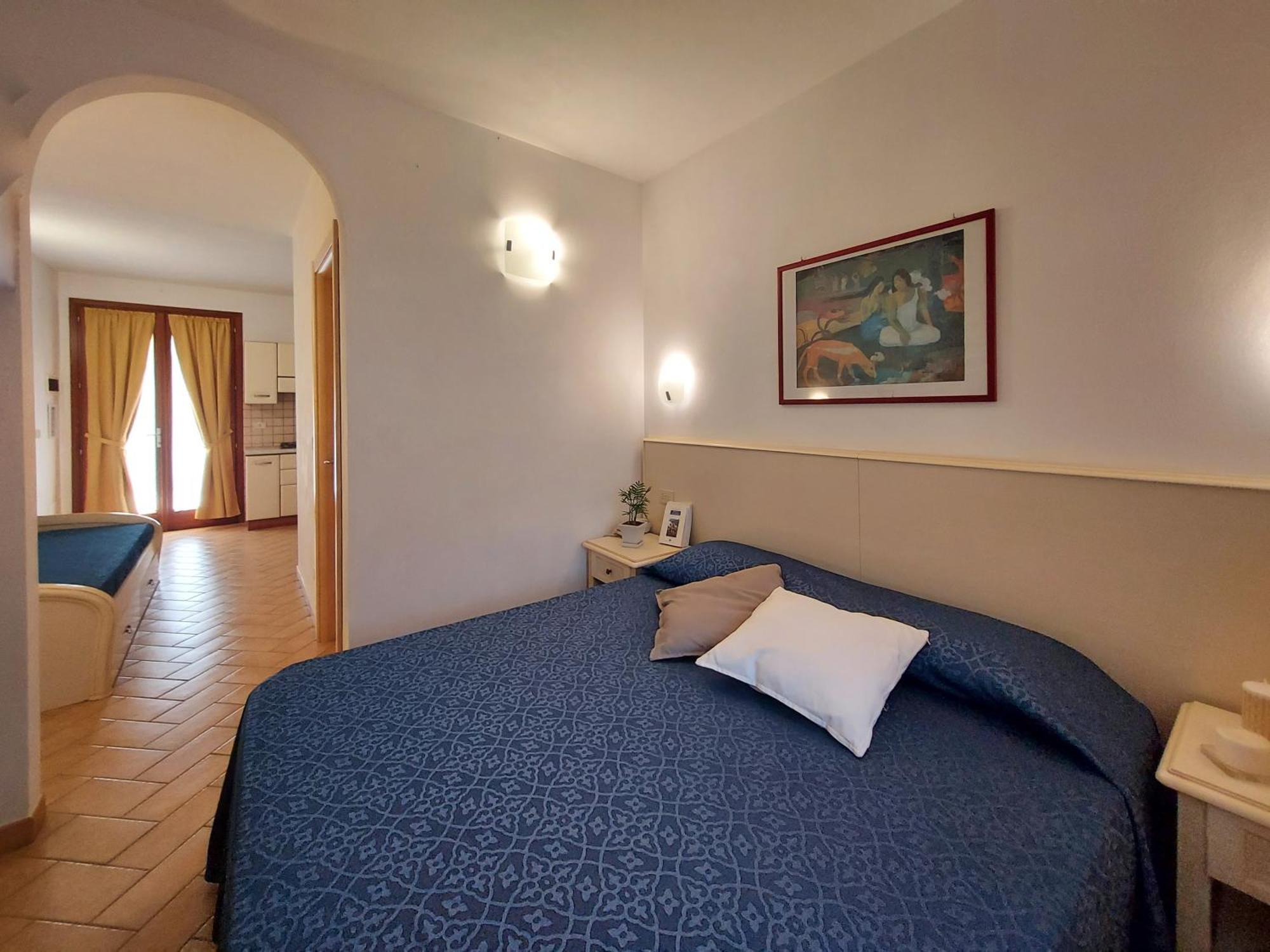 Lido Azzurro Residence Rta Capoliveri  Bilik gambar