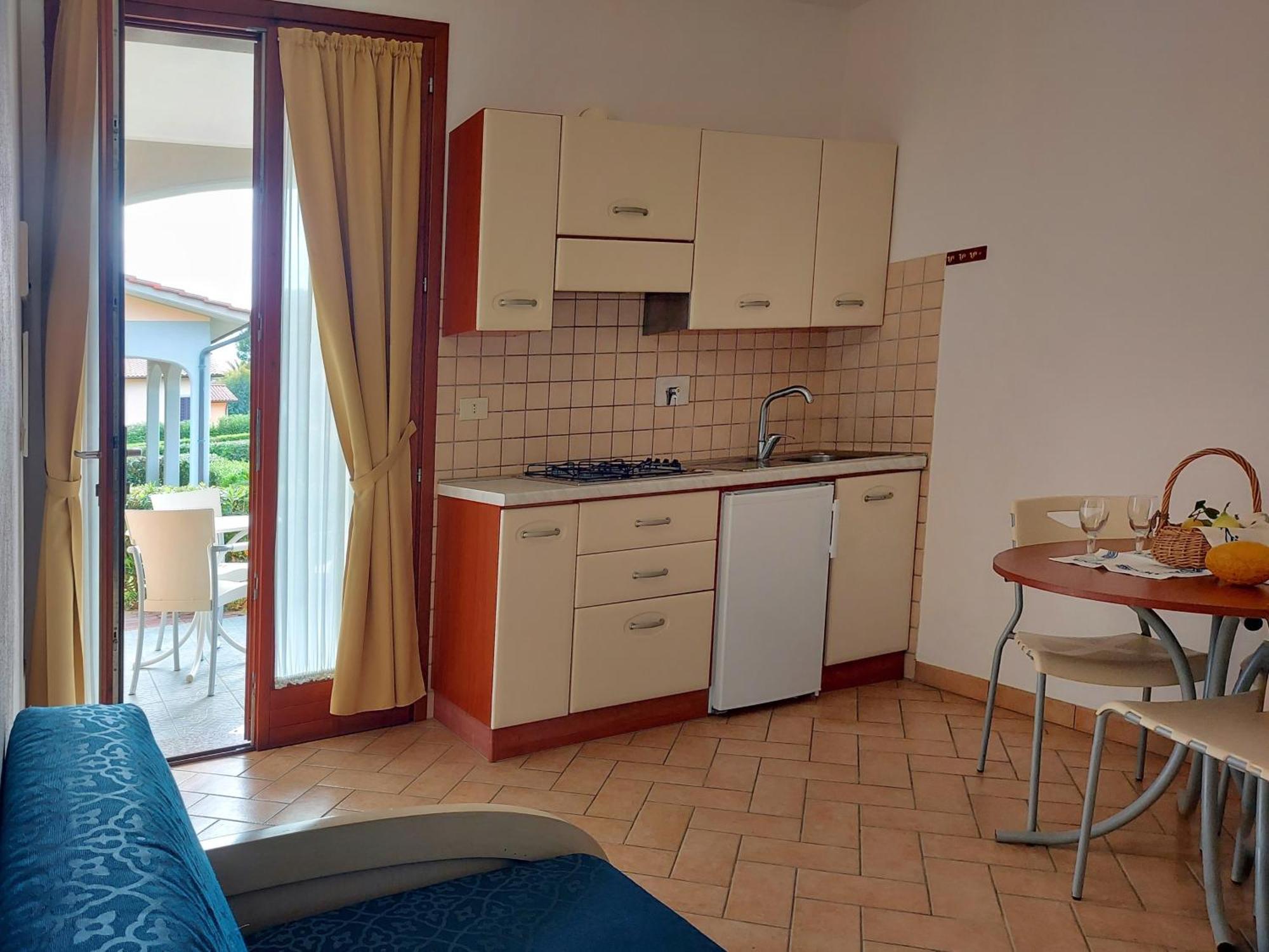 Lido Azzurro Residence Rta Capoliveri  Bilik gambar