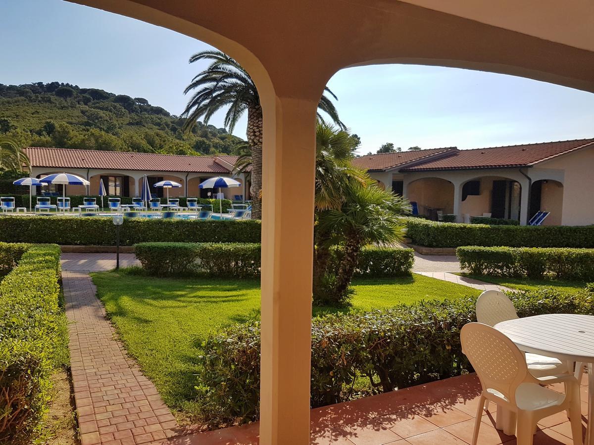Lido Azzurro Residence Rta Capoliveri  Luaran gambar